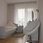 Marias Living - & جارشينج باي ميونخ