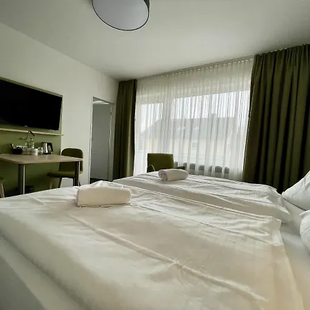 Hotell Marias Living - &