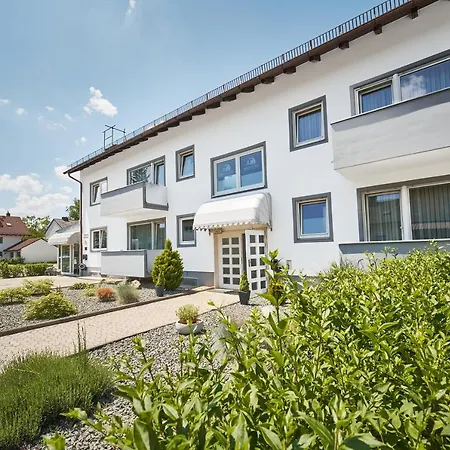 Marias Living - & 3* Garching bei München