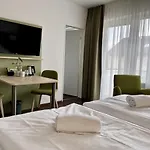 Marias Inn Living - Hotel & Apartments Garching Bei Muenchen