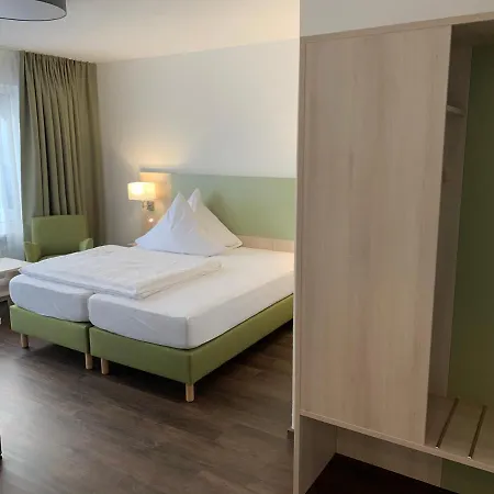 Marias Living - & 3* Garching bei München