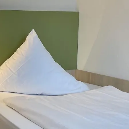 Marias - Garching bei München