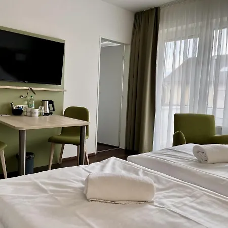 Marias Living - &