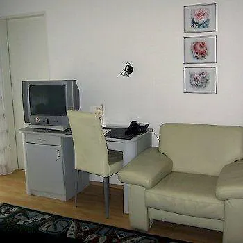 Marias - 3* Garching bei München